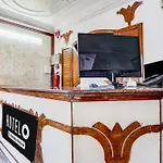 Hotel O Hussainganj Near Vidhansabha