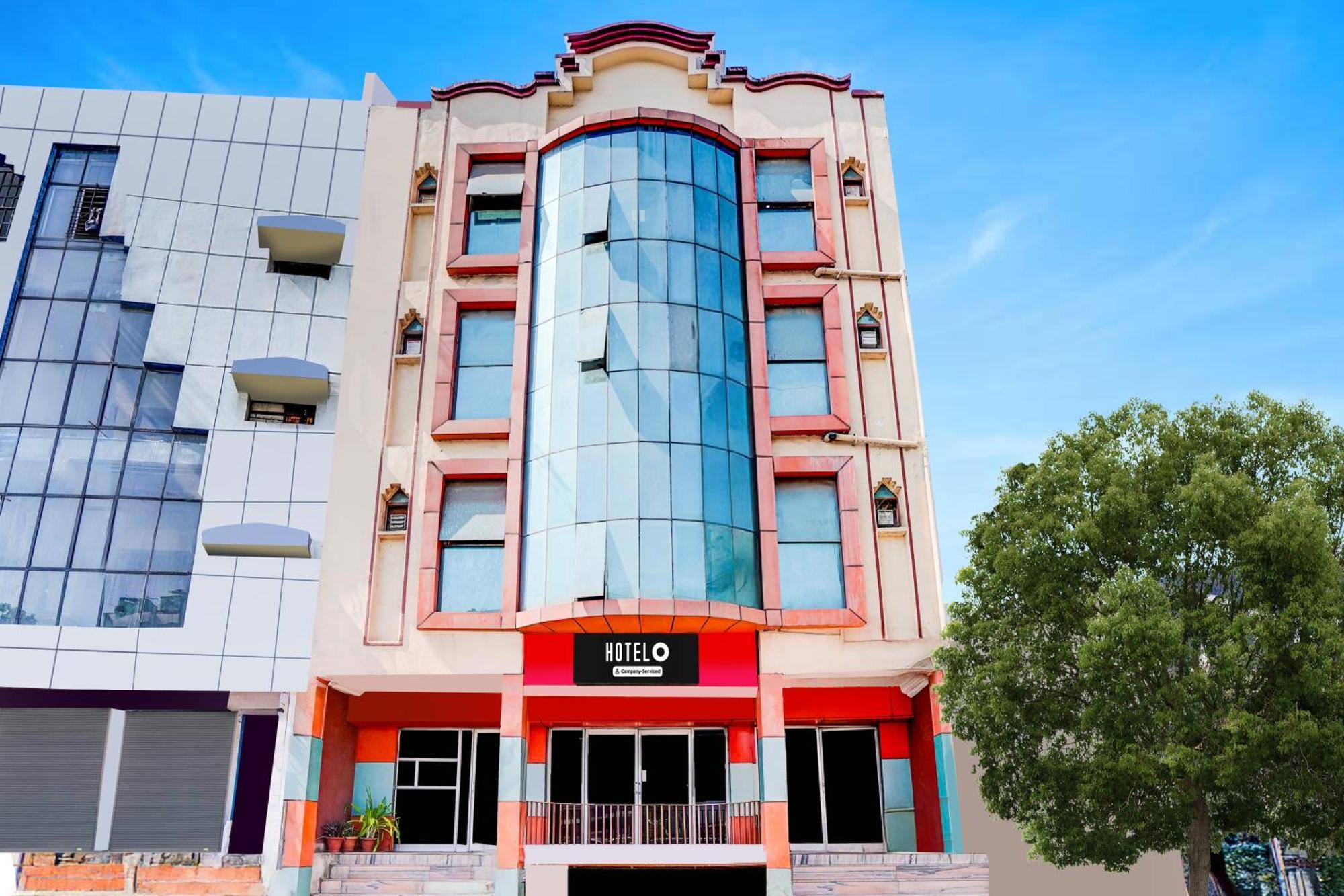 O Hussainganj Near Vidhansabha Hotel *